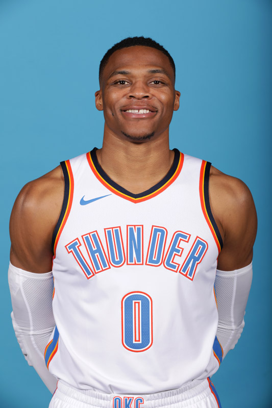 记者：恩昆库在冬窗的未来值得关注；米兰会和经纪人谈莱万（记者：冬窗恩昆库动向值得关注，米兰将与莱万经纪人会谈）