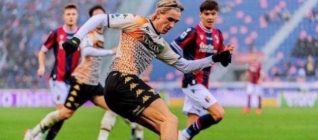 Score90排皇马+巴黎阵容：维尼修斯、姆巴佩、登贝莱三叉戟