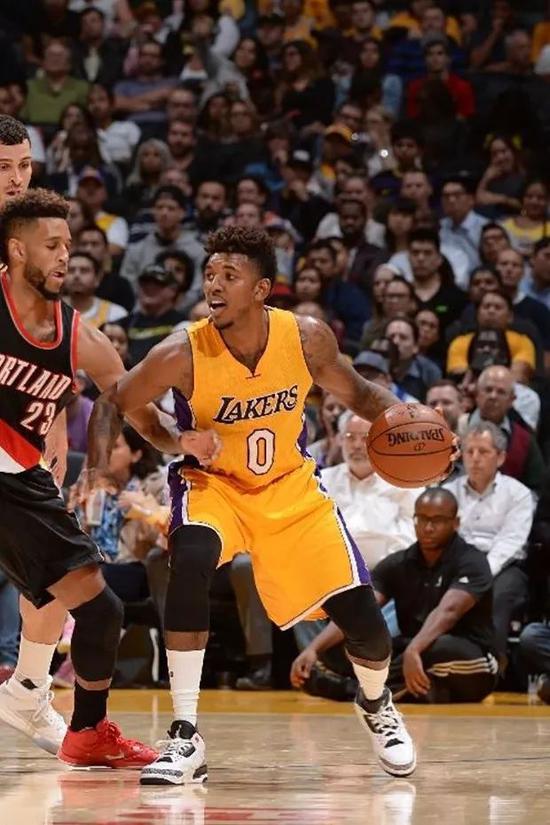 罗马诺：切尔西派人到南美洲对戴纳-奥多涅斯进行过长期考察（罗马诺：切尔西派遣球探赴南美长期考察戴纳-奥多涅斯）