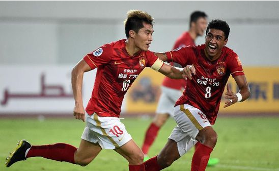 意媒：布雷默和鲁加尼今日参与全队合练，弗拉霍维奇在旁观看（意媒：布雷默、鲁加尼今日随队合练，弗拉霍维奇在场边观战）