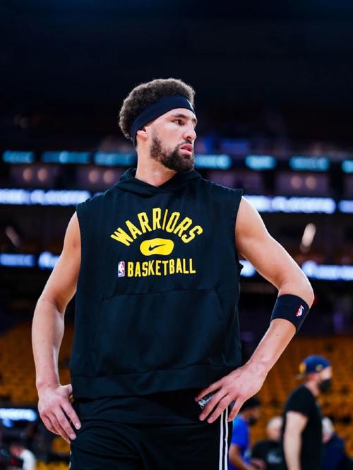 迪马：递补入选意大利国家队的坎比亚吉因小腿不适退出集训营（迪马：因小腿不适，递补入选意大利国家队的坎比亚吉已退出集训营）