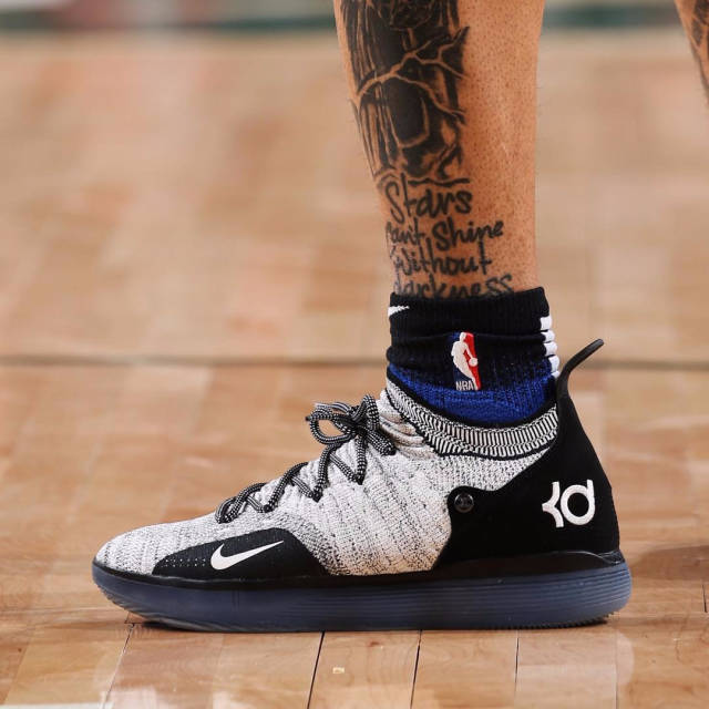 刘亦菲还有什么短板啊！美成这样就算了还这么多技能（刘亦菲还有短板？美到离谱还多才多艺）