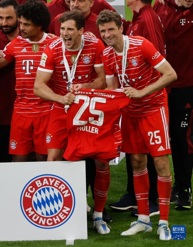 赫斯基：全世界都缺传统中锋，很难找到英格兰下一个“9号”