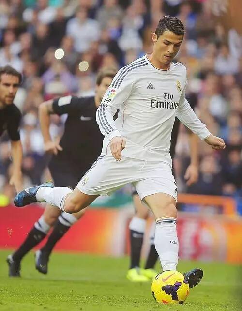 近期手感不佳！文班：我之前没经历过这种防守，我在努力适应